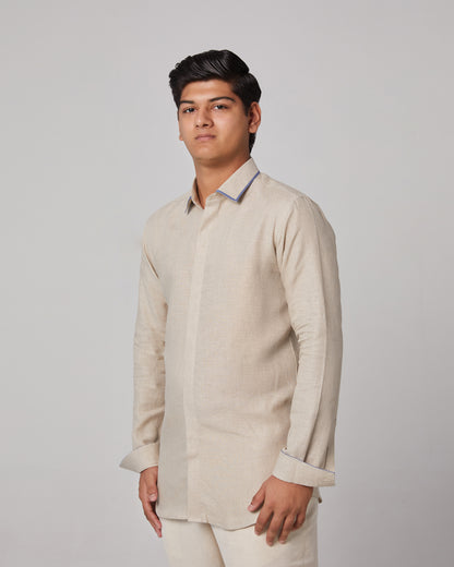 Minimal Contrast Shirt.